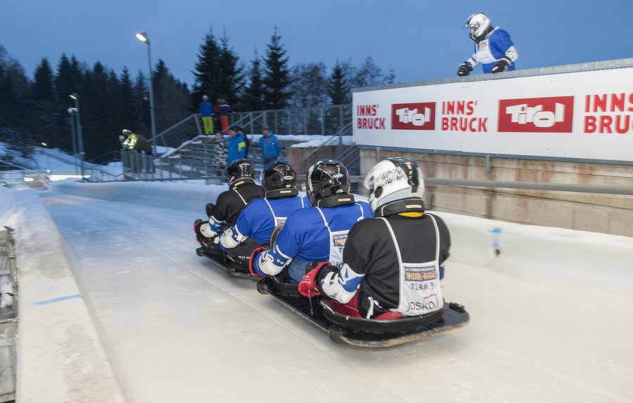 Der Eiskanal fordert